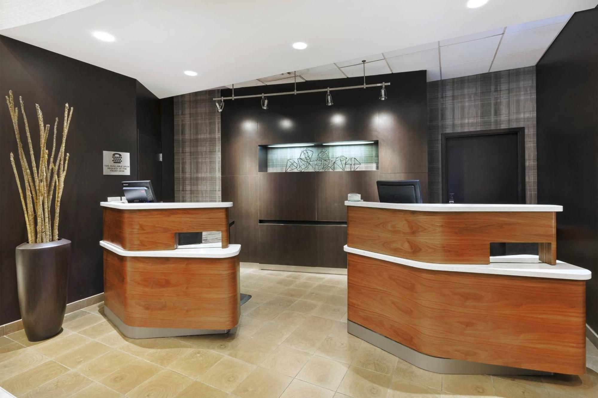 Courtyard By Marriott Secaucus Meadowlands Hotel Екстериор снимка