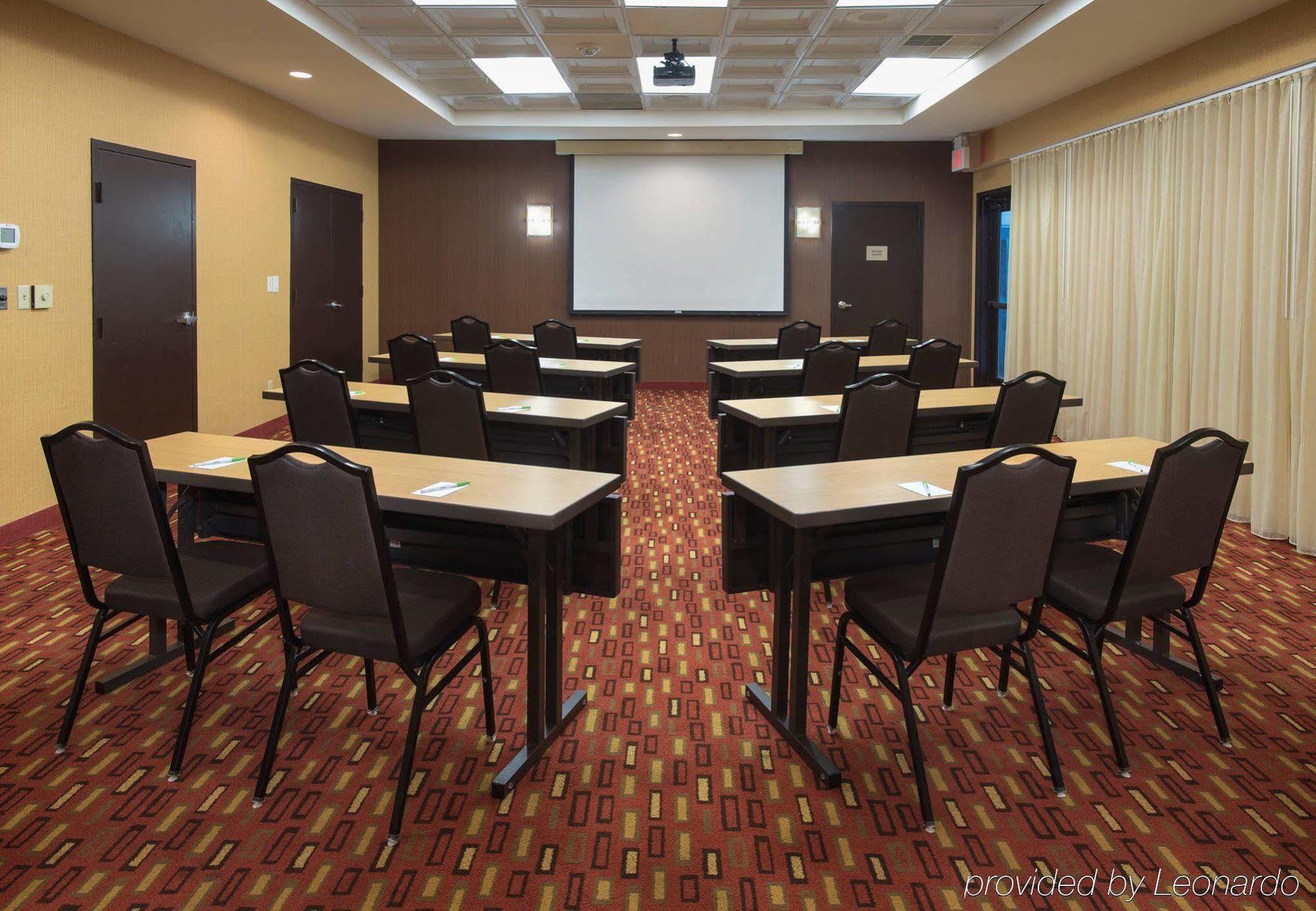 Courtyard By Marriott Secaucus Meadowlands Hotel Екстериор снимка