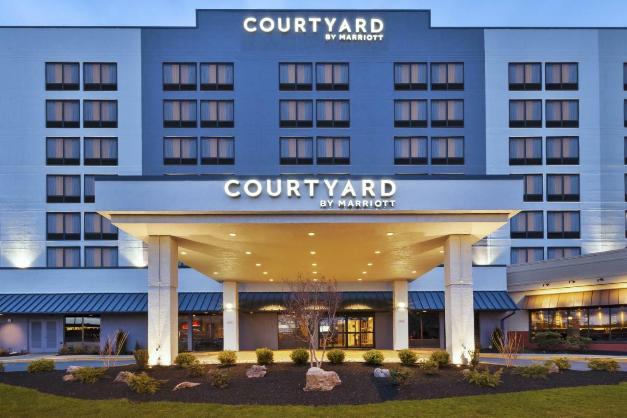 Courtyard By Marriott Secaucus Meadowlands Hotel Екстериор снимка